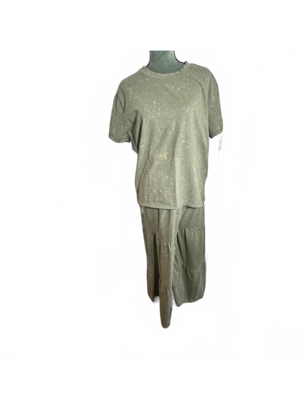Plus Size Acid Wash Tiered Palazzo Pants and Crew Neck Shirt  Olive 1XL